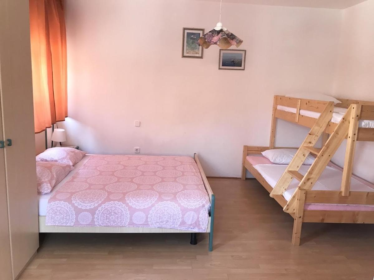 Apartments With Wifi Crikvenica - 5555 Exterior photo